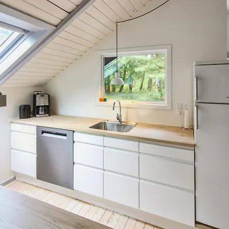 Menke - 150m From The Sea By Interhome *